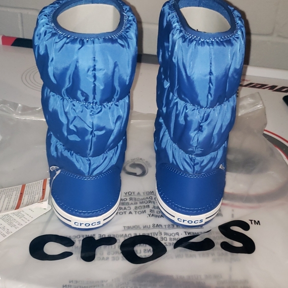 COPY - COPY - ❄️❄️❄️NWT Womens Crocs Winter Puff Boots❄️❄️❄️ - Picture 3 of 5